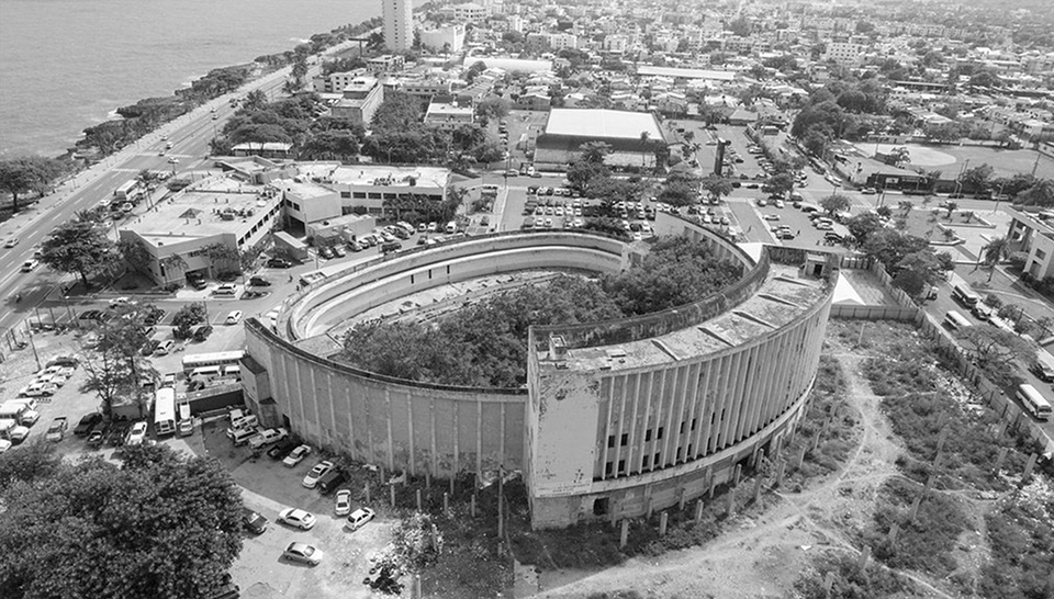 279_Under the Shade_Concrete_Red_Final